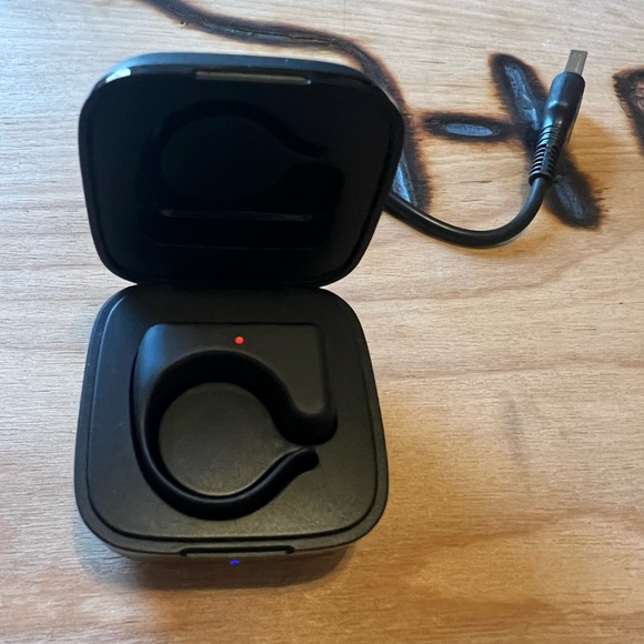 Scrolling Ring - Picture 2 of 3